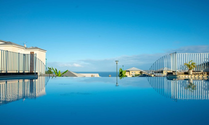 Carosse Apartamento | Ti'Sam, excelente apartamento, impresionantes vistas del océano y la piscina