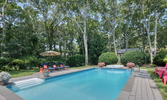 Hampton Bays Cabaña | Tiana Bay Guest House