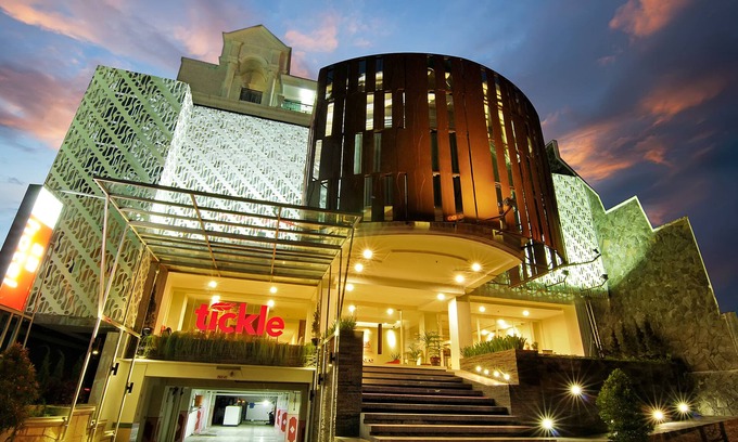 Yogyakarta Hotel | Tickle Hotel