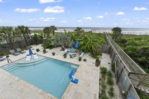 Palm Coast Casa | Tidal Dreams Ocean Front Pool Firepit Sleeps 14