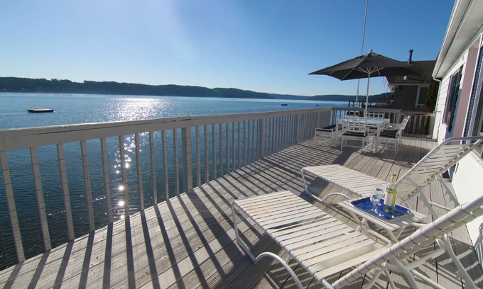 Belfair Casa | Tide's End Beach House - EN EL AGUA - North Shore of Hood Canal
