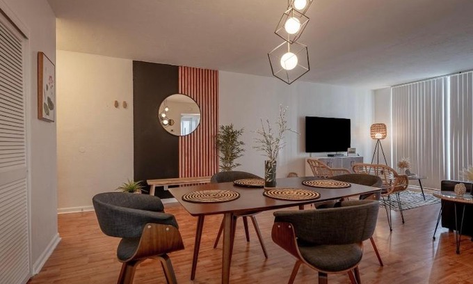 Hollywood South Central Beach Apartamento | Tides Condominiums