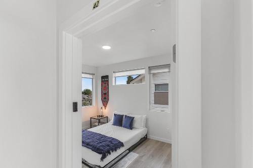 Capitol Hill Casa | Tides of Seasmoke Suite