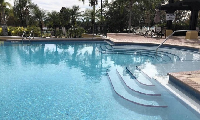 Florida Central Atlantic Coast Cabaña | Tideview #85 · 3 Suites Near Convention, Universal & Disney