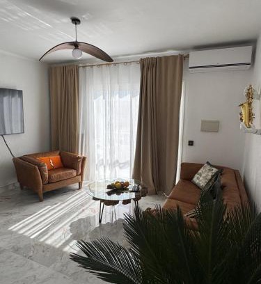 Los Mojones Apartamento | Tiger's eye