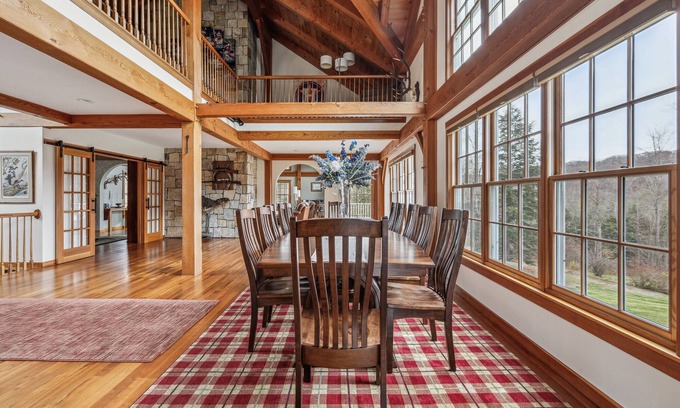 West Hartford Casa | Tigertown Lodge