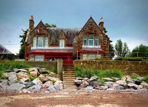 Rosemarkie Casa | Tigh Na Mara Guest House Rosemarkie- breakfast optional