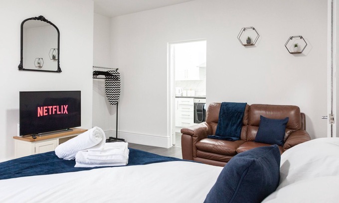 Warrington Apartamento | Tigris - Cosy Studio Flat