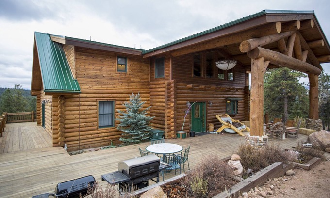 Florissant Cabina | TihsreeD (Tiz-reed) Lodge, lugar de bodas y eventos: elegancia rústica para su evento