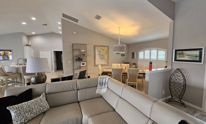 Edgewater Casa | Tiki Hut/Hot Tub Canal w/Gulf Access, Heated Pool Lanai 12 min. to PGD Airport