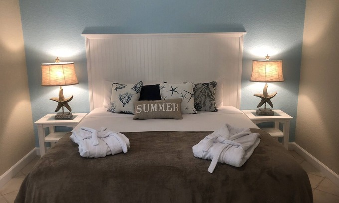 Englewood Apartamento | ¡Trato especial! Nuevo en el mercado. Disfruta tu SPA tropical