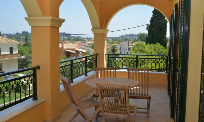 Potamos Apartamento | Tilemachos House near Corfu town
