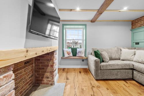 Knaresborough Casa | Tilly's Cosy Cottage Retreats - Castle Cottage