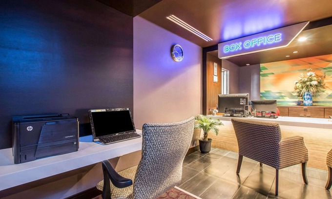 Los Angeles Hotel | Tilt Hotel Universal/Hollywood, Ascend Hotel Collection