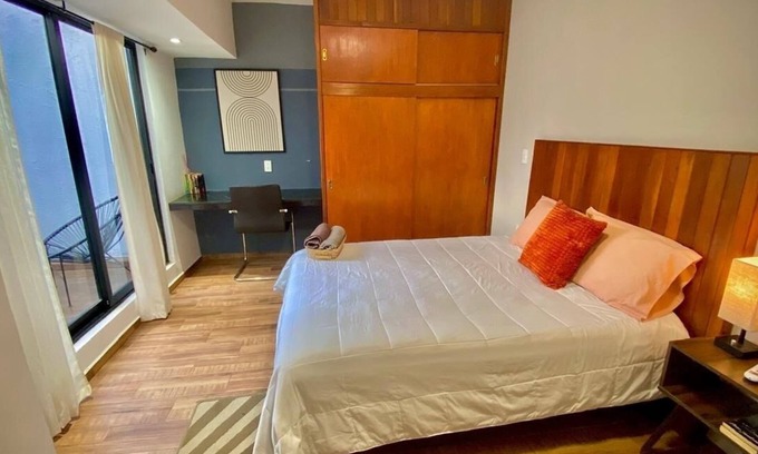 La Salle 2 Apartamento | Departamento Maderas