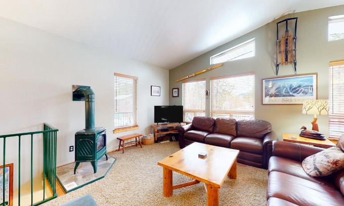 McCall Casa | Timber Place