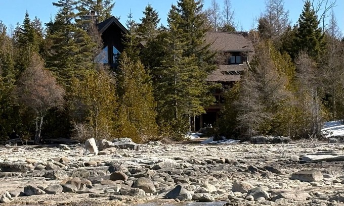 Lion's Head Cabaña | Timber Shores - 4000 sq ft waterfront dream cabin