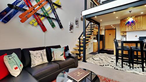 Snowmass Village Casa | Timberline Condominiums Studio Loft Deluxe Unit 315