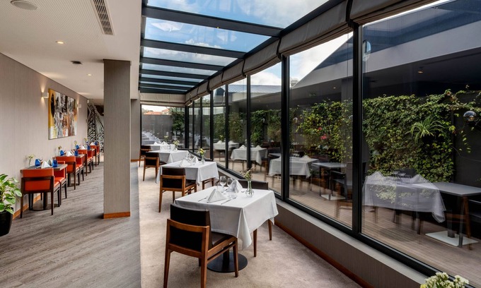 Bonfim Hotel | Timbre Heroismo