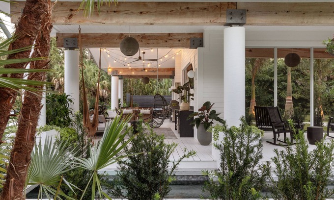 Naples Casa | ✰ Time 4 U Estate: Bañera de hidromasaje, piscina & cancha de tenis