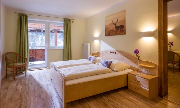 Landl Apartamento | Time out in Tyrol: Modern holiday apartment 13 in Austria - family paradise MoNi