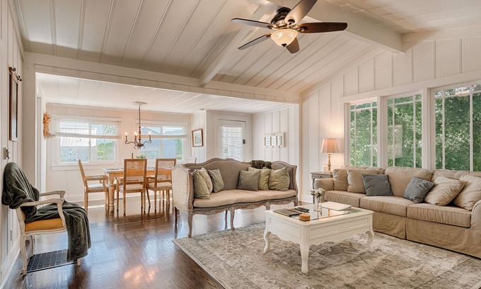 Fetters Hot Springs-Agua Caliente Casa | Timeless Charm, Modern Comfort close to everything