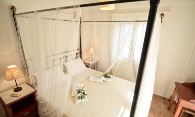 Agios Kirykos Casa | Timessa Maisonette in Agios Kirikos