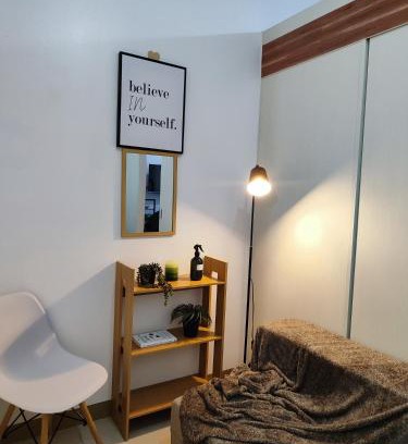 Las Pinas Apartamento | Tinseltown