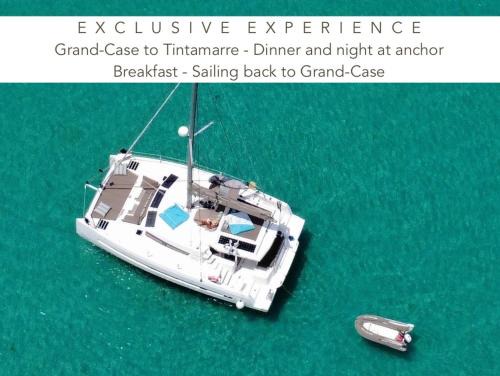 Grand Case Casa | Tintamarre exclusive dinner and night at anchor