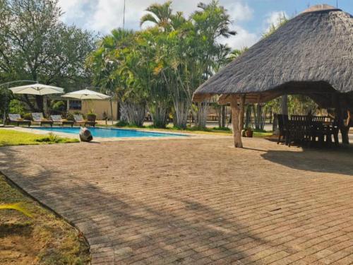 Phalaborwa Cabina | Tintshaba Safaris