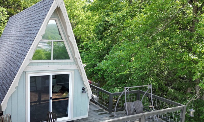 Lampe Cabina | Tiny AFrame Table Rock Lake Shore Community