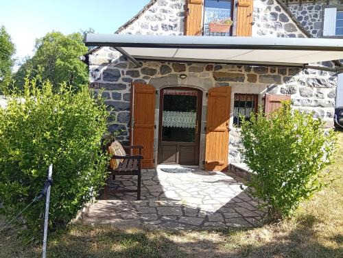 Saint-Martin-sous-Vigouroux Casa | Tiny Cantalou