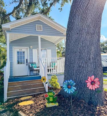 Palmetto Otro | Tiny Getaway