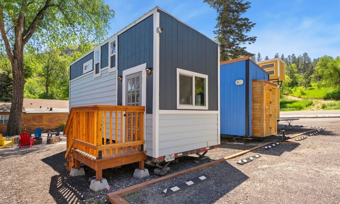 Poudre Park Casa | Tiny Home 3- Clark Peak