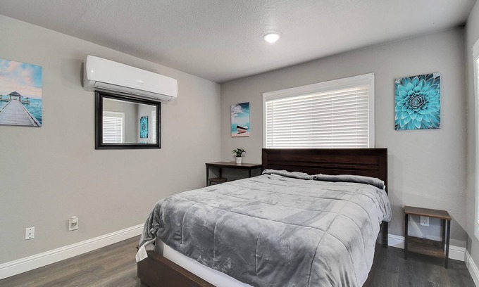Olivehurst Casa | Tiny Home For Two. Pet-Friendly With A Lot of Privacy In Olivehurst.