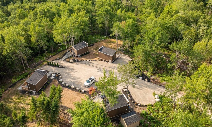 Chester Chalet De Esquí | Tiny home in Chester Nova Scotia. Hosted by Dordean Suites
