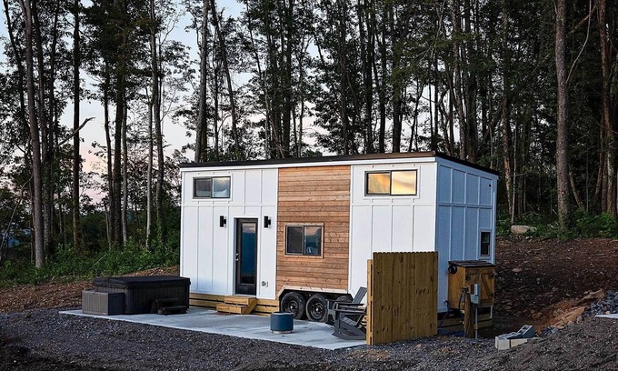 Lupton City Apartamento | Tiny Home on the Edge of a Mountain with Private Hot Tub