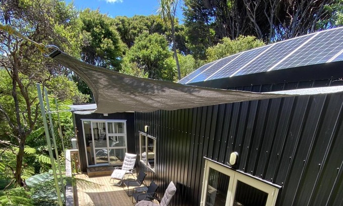 Tryphena Casa | Tinyhome on Blackwell Drive