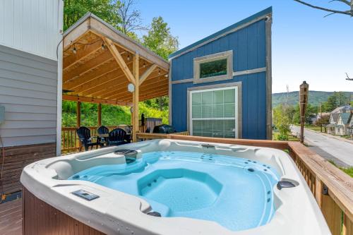 Ludlow Apartamento | Tiny Homes on Pleasant