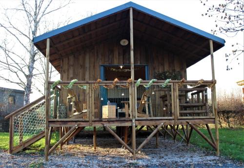Magnieres Cabina | Tiny house - Cabane sur pilotis - Etat Nature