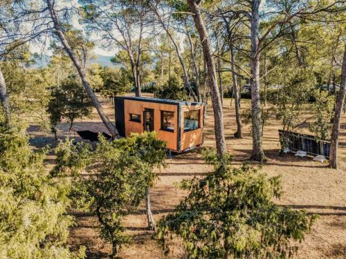 Le Luc Casa | Tiny-House en Nature - Salle de bain italienne - Lit king Grand confort