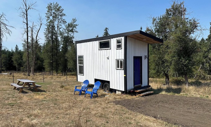 Battle Ground Casa | Tiny House Farm Stay In Battle Ground Dogs Welcome