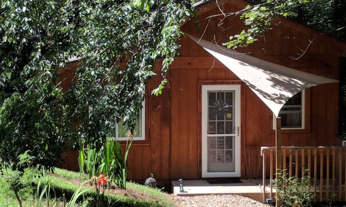 Woodfin Casa | Tiny House [Fenced in yard, 10mins to Downtown AVL]