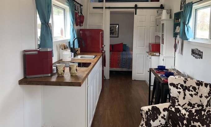 Pilot Hill Casa | Tiny House on Horse Ranch in Northern California