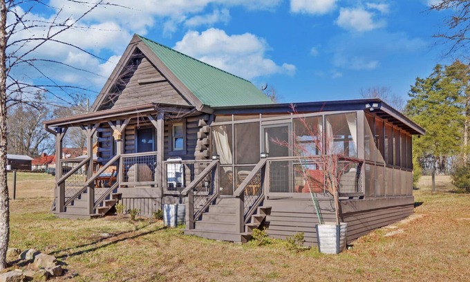Hartwell Casa | Tiny House Pocket Farm