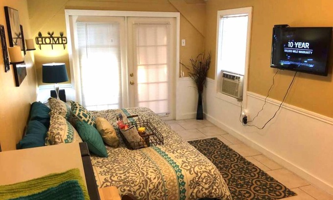 Jefferson Apartamento | Pequeña casa con patio privado