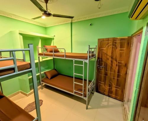 Rajahmundry Apartamento | Tiny Hub, Smart & Comfy Rooms