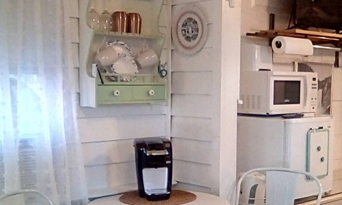 Cody Cabina | Tiny one room cabin