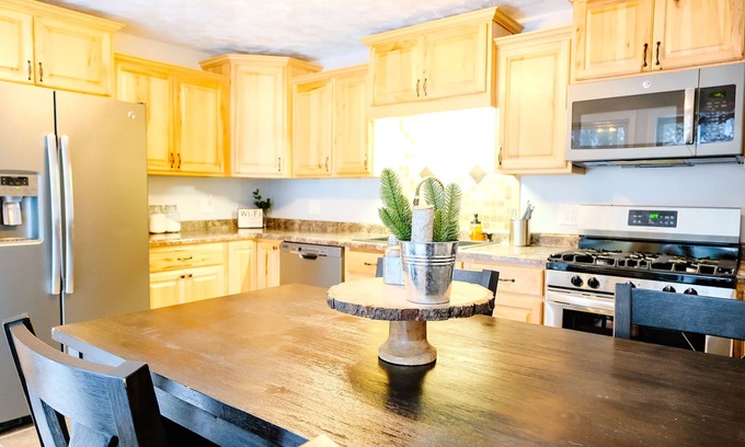 Ironwood Casa | Tiny Pines Cottage Getaway