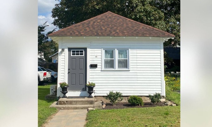 Alden Cabaña | Tiny Spa Cottage Retreat